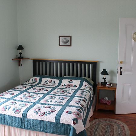 Compass Rose Heritage Inn North Head Номер фото